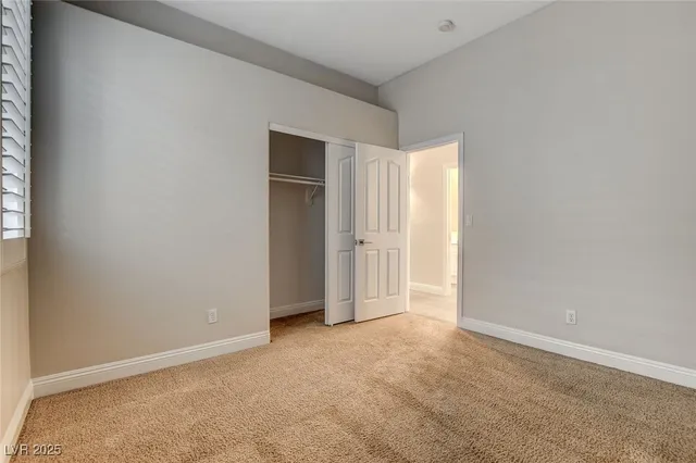 $3,790 | 2794 Glen Port Street, Las Vegas, NV 89135