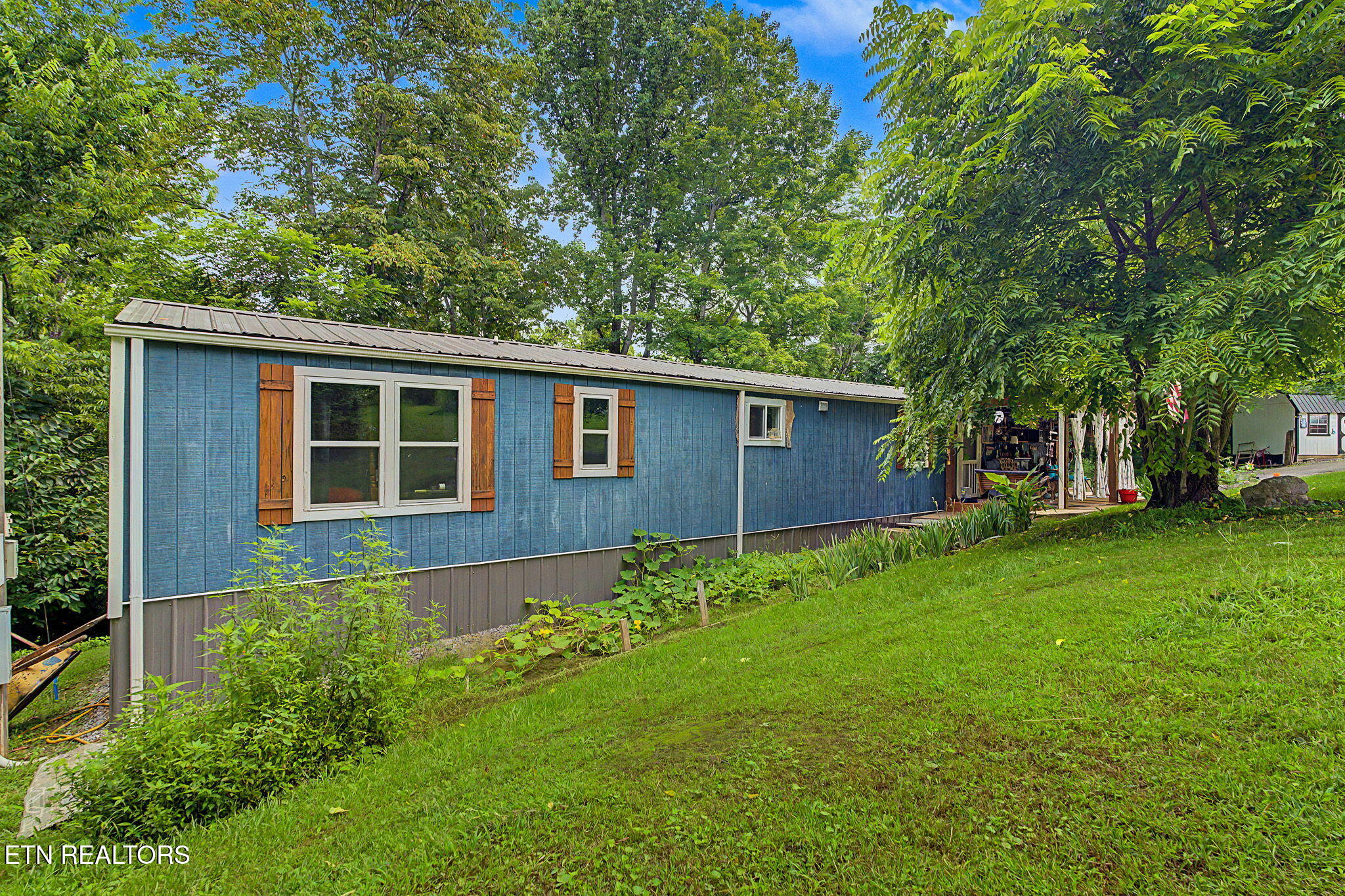 791 White Top Road Bluff City, TN 37618 - Photo 25 of 33 31-web-or-mls-791-white-top-rd