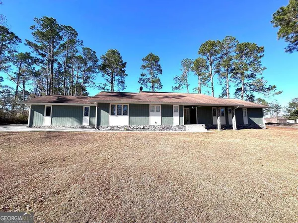 $375,000 | 221 Collins Street, Lyons, GA 30436