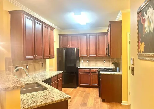 $2,000 | 3605 Silver Brooke Lane, Kennesaw, GA 30144