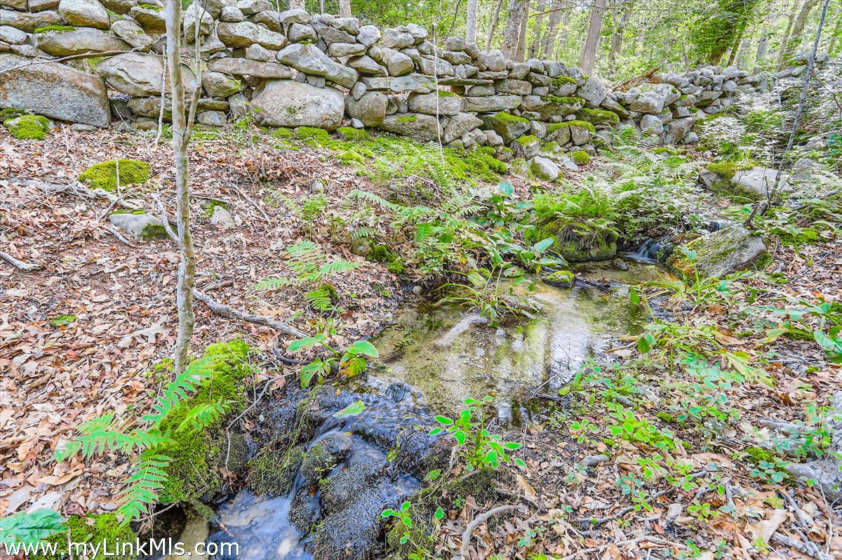 44 Cencelle Chilmark, MA 02535 - Photo 46 of 51