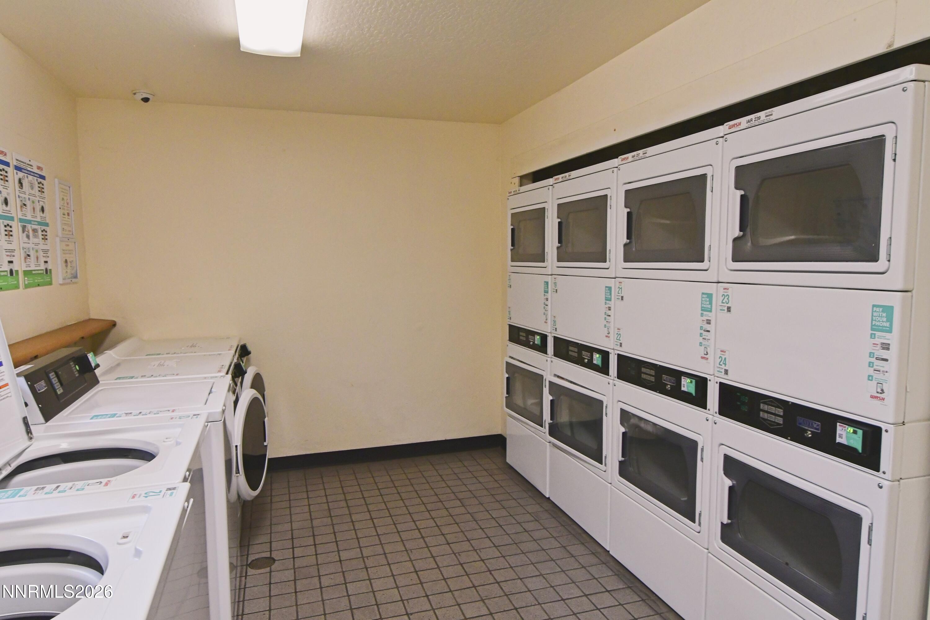 2955 Lakeside Drive, Unit 301 Reno, NV 89509 - Photo 9 of 13 DSC_1981