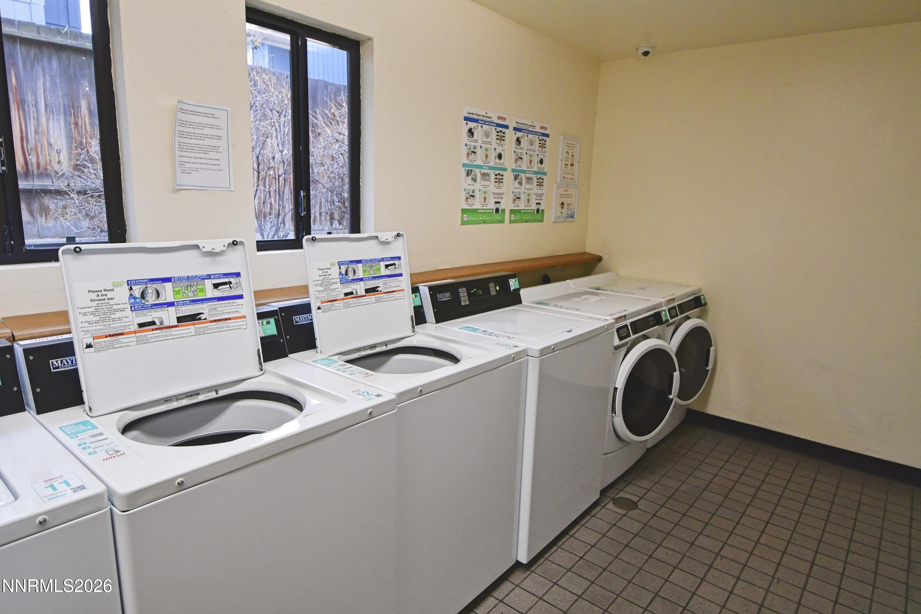 2955 Lakeside Drive, Unit 301 Reno, NV 89509 - Photo 10 of 13 DSC_1982