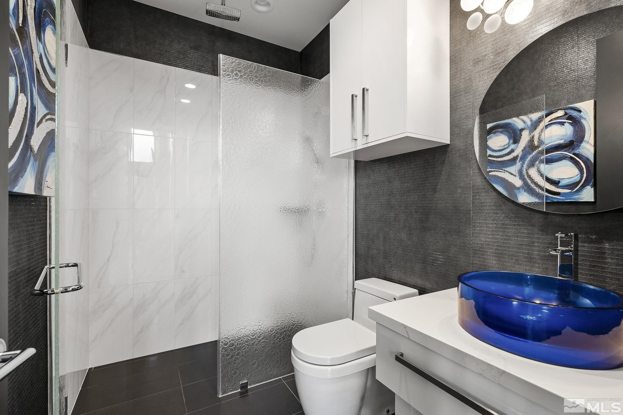 2385 Eagle Bend Trail Reno, NV 89523 - Photo 34 of 40 a bathroom with a toilet a sink and view