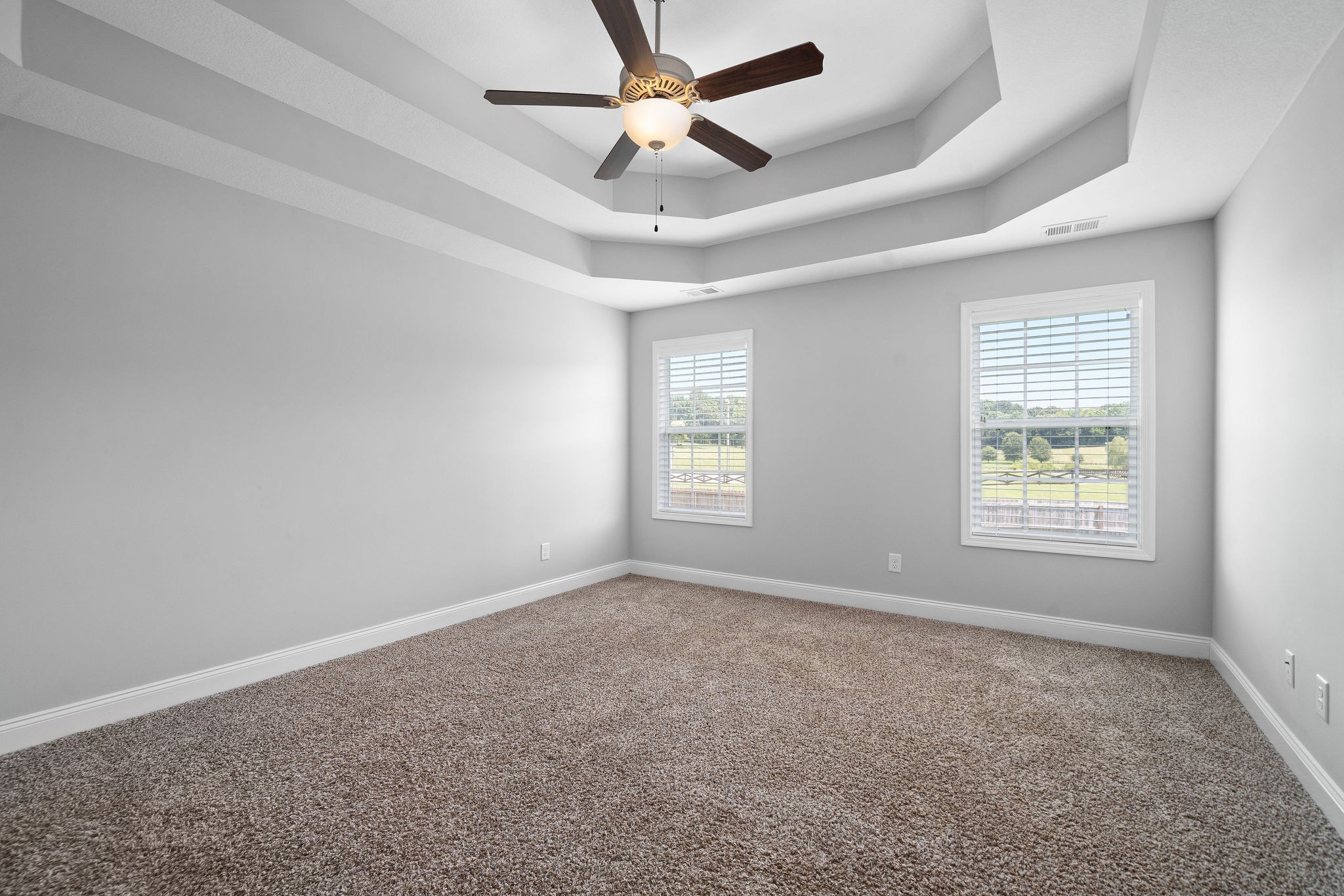 1008 Barnhill Road Clarksville, TN 37043 - Photo 26 of 44 a view of an empty room with a window