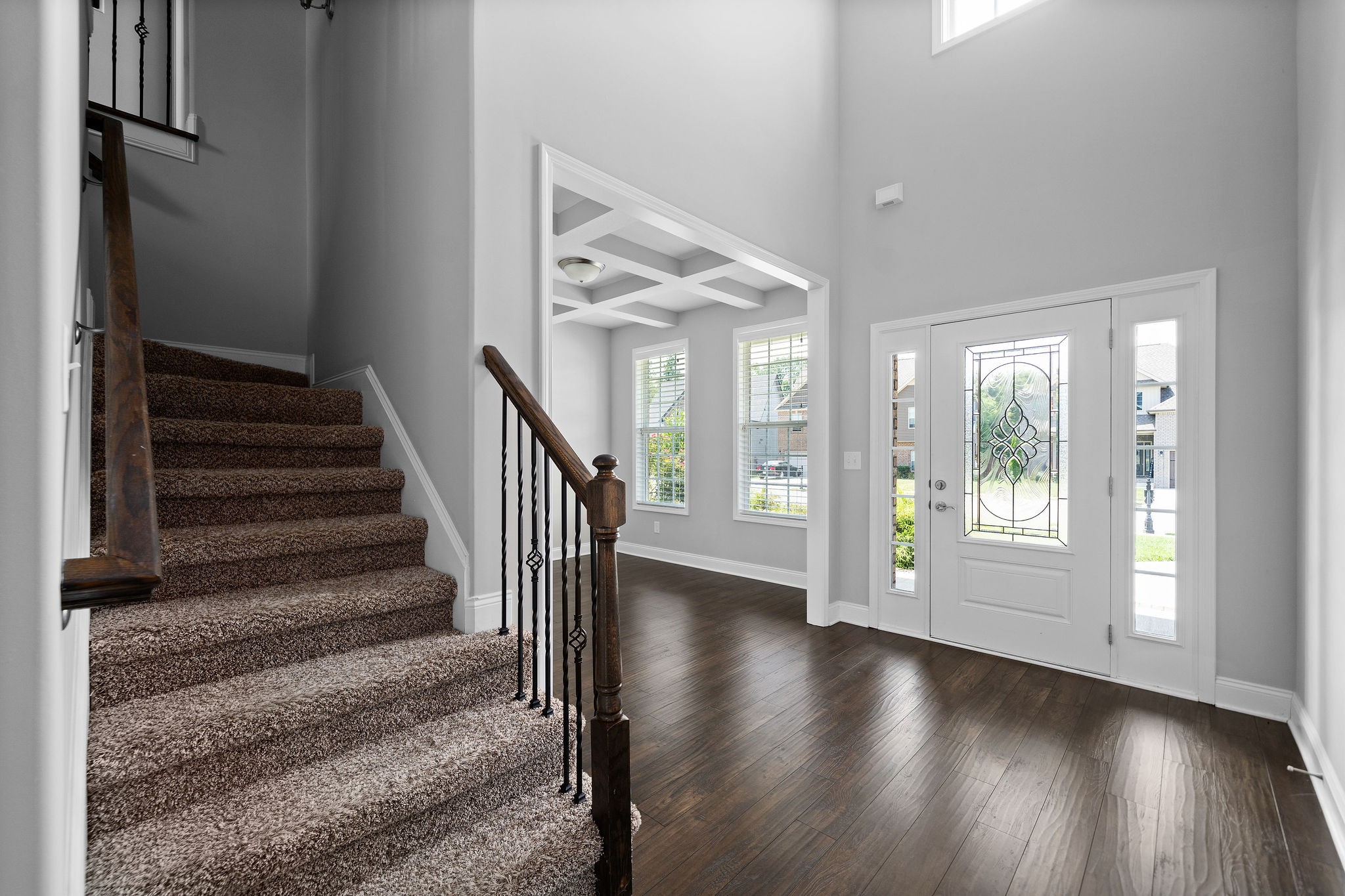 1008 Barnhill Road Clarksville, TN 37043 - Photo 6 of 44 a view of an entryway with wooden floor