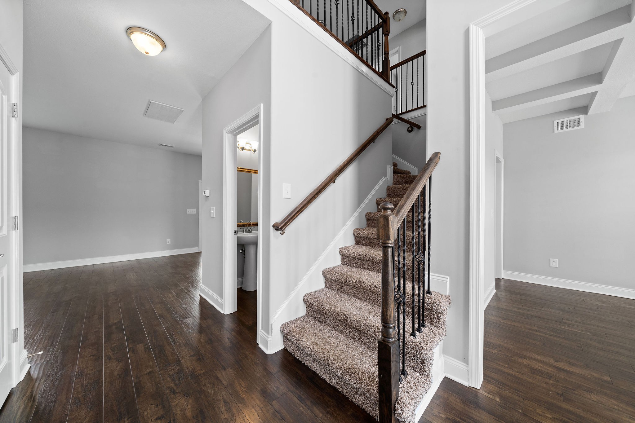1008 Barnhill Road Clarksville, TN 37043 - Photo 7 of 44 a view of entryway and hall with wooden floor