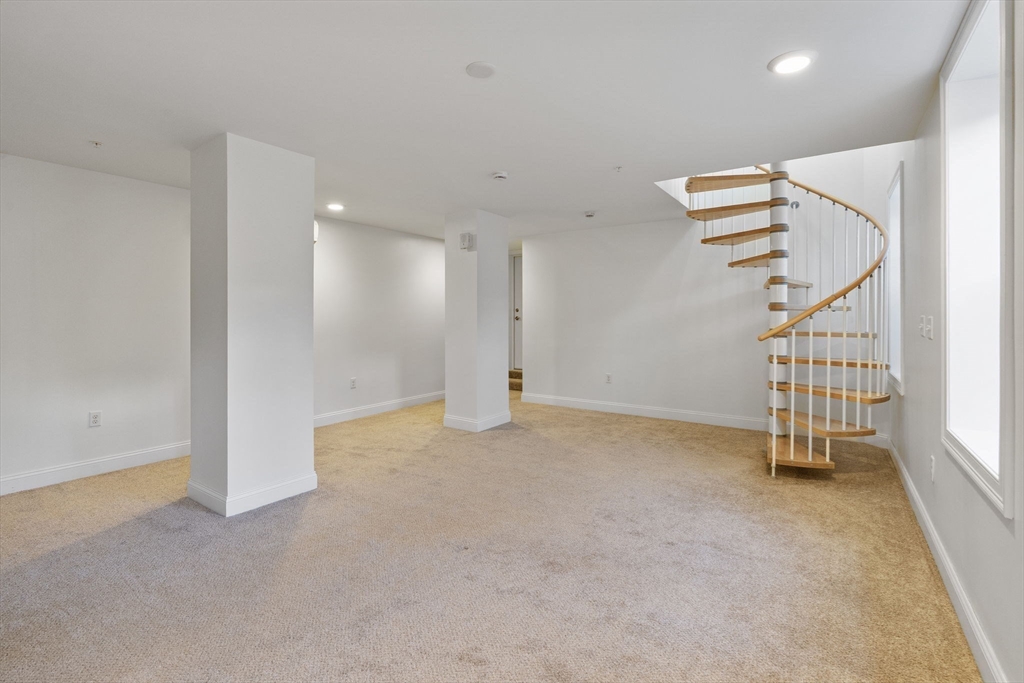 30 Village Hill Road, Unit 104 Northampton, MA 01060 - Photo 12 of 19
