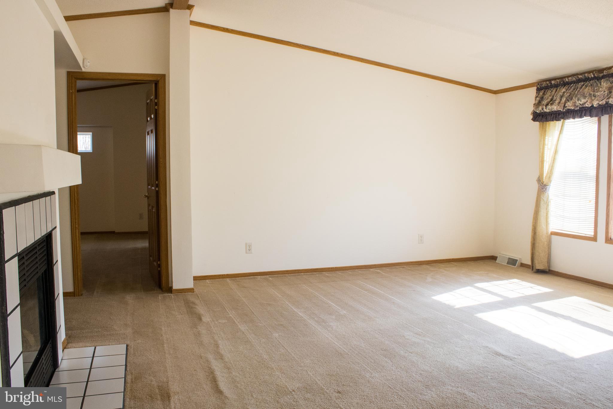 270 West Branch Road Barto, PA 19504 - Photo 15 of 52 Living Room