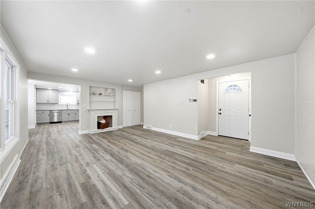 39 Hartford Road Amherst, NY 14226 - Photo 12 of 50