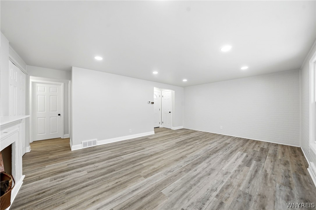 39 Hartford Road Amherst, NY 14226 - Photo 14 of 50