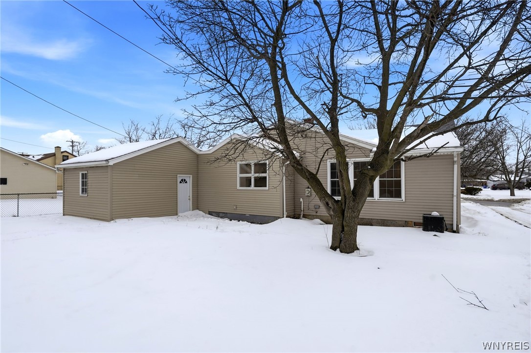 39 Hartford Road Amherst, NY 14226 - Photo 47 of 50