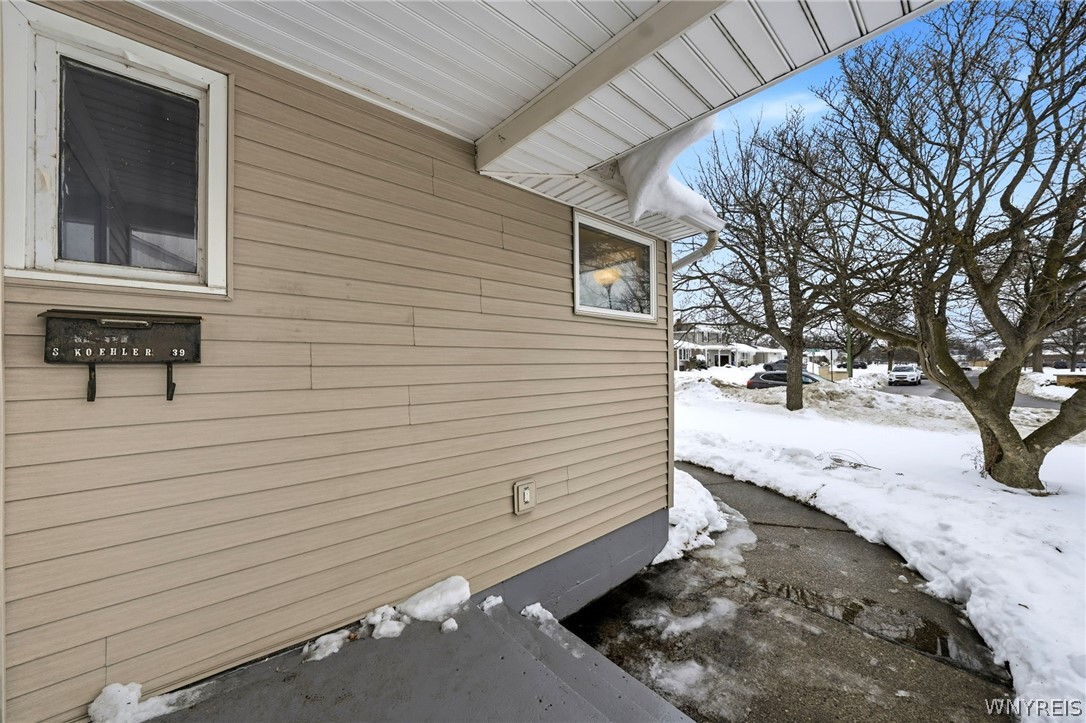 39 Hartford Road Amherst, NY 14226 - Photo 6 of 50