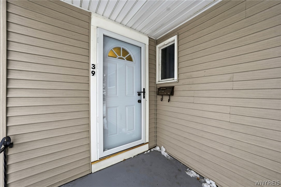 39 Hartford Road Amherst, NY 14226 - Photo 7 of 50