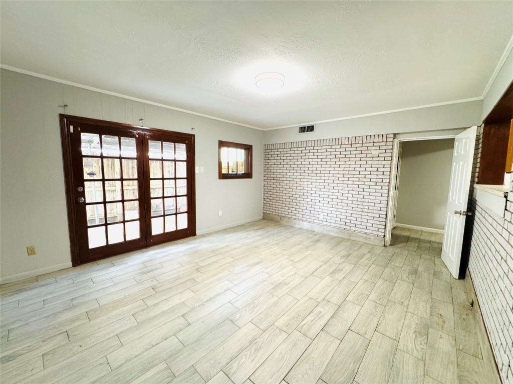 7905 Turquoise Lane Houston, TX 77055 - Photo 13 of 25