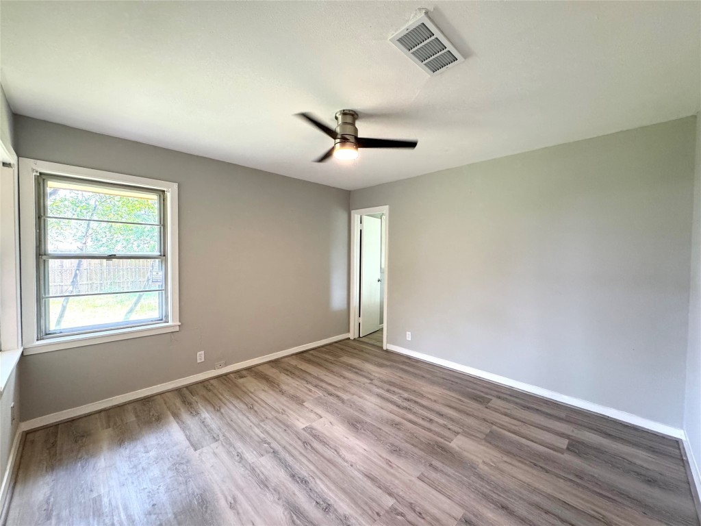 7905 Turquoise Lane Houston, TX 77055 - Photo 16 of 25