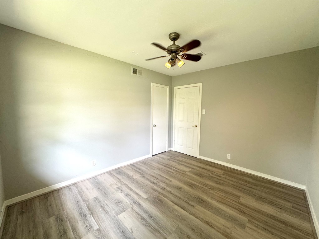 7905 Turquoise Lane Houston, TX 77055 - Photo 22 of 25