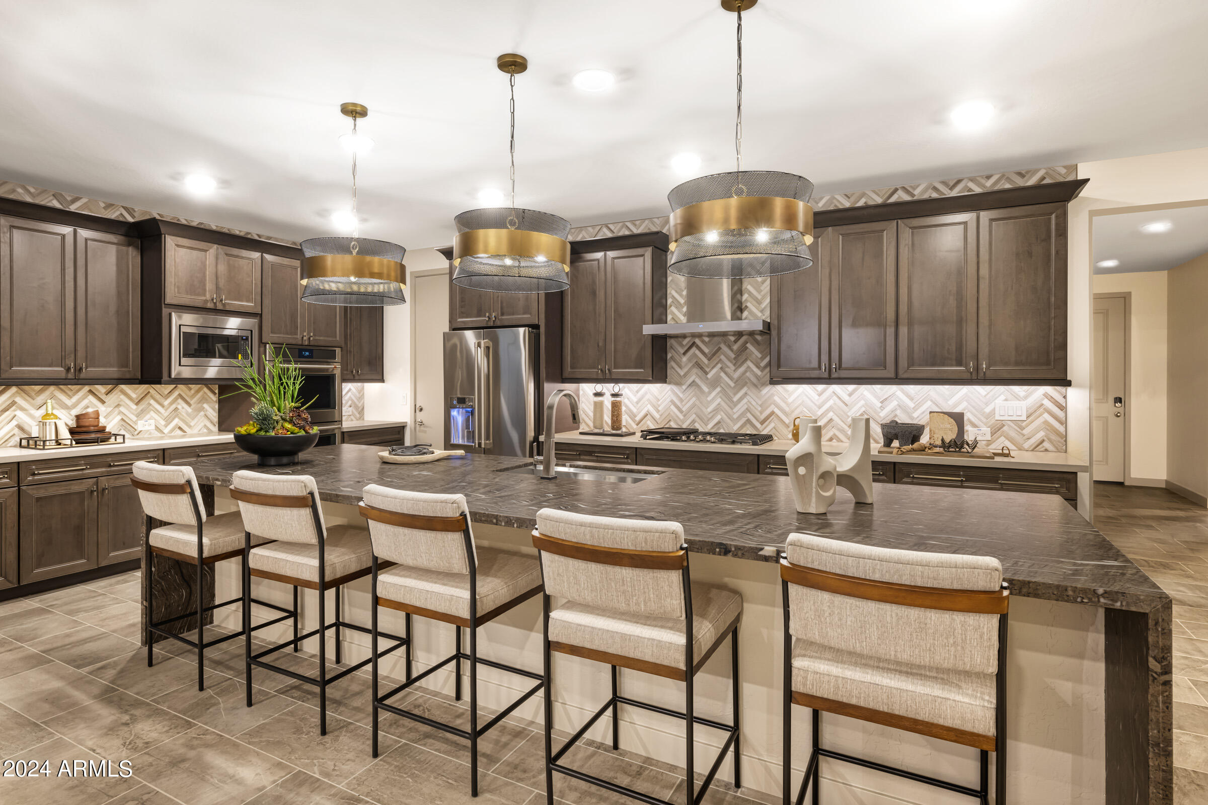 1486 East Rakestraw Lane Gilbert, AZ 85298 - Photo 2 of 12 Waterston North Laurel Kitchen