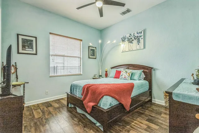 $869,000 | 694 Cresta Circle, West Palm Beach, FL 33413