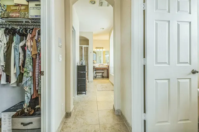 $869,000 | 694 Cresta Circle, West Palm Beach, FL 33413