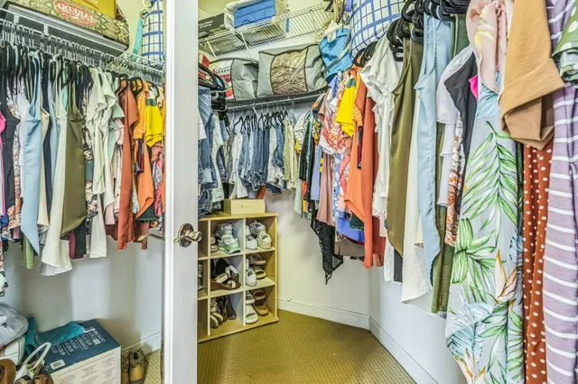 $869,000 | 694 Cresta Circle, West Palm Beach, FL 33413