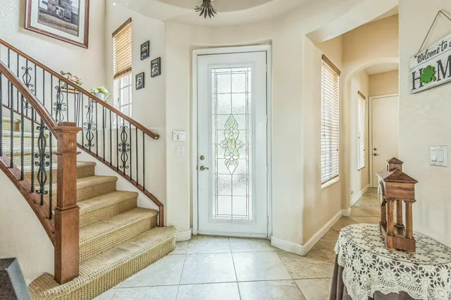 $869,000 | 694 Cresta Circle, West Palm Beach, FL 33413