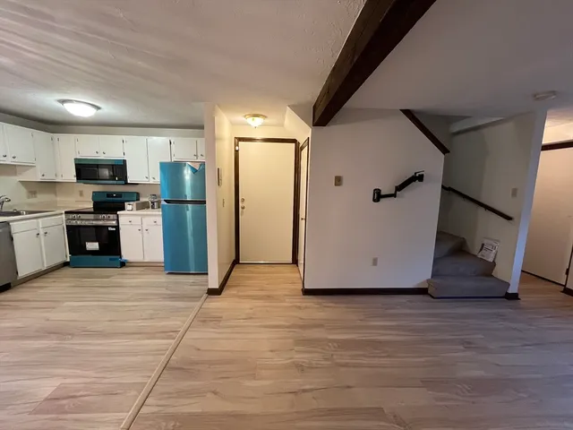 $2,200 | 53 Fairfield Park, Unit 53, Mansfield, MA 02048