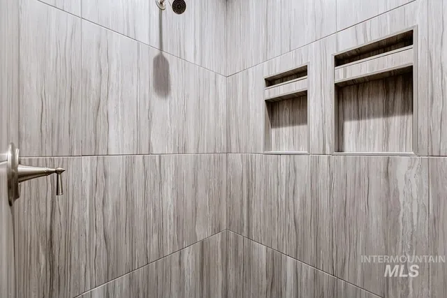 $649,900 | 6426 West Saxton Avenue, Boise, ID 83714