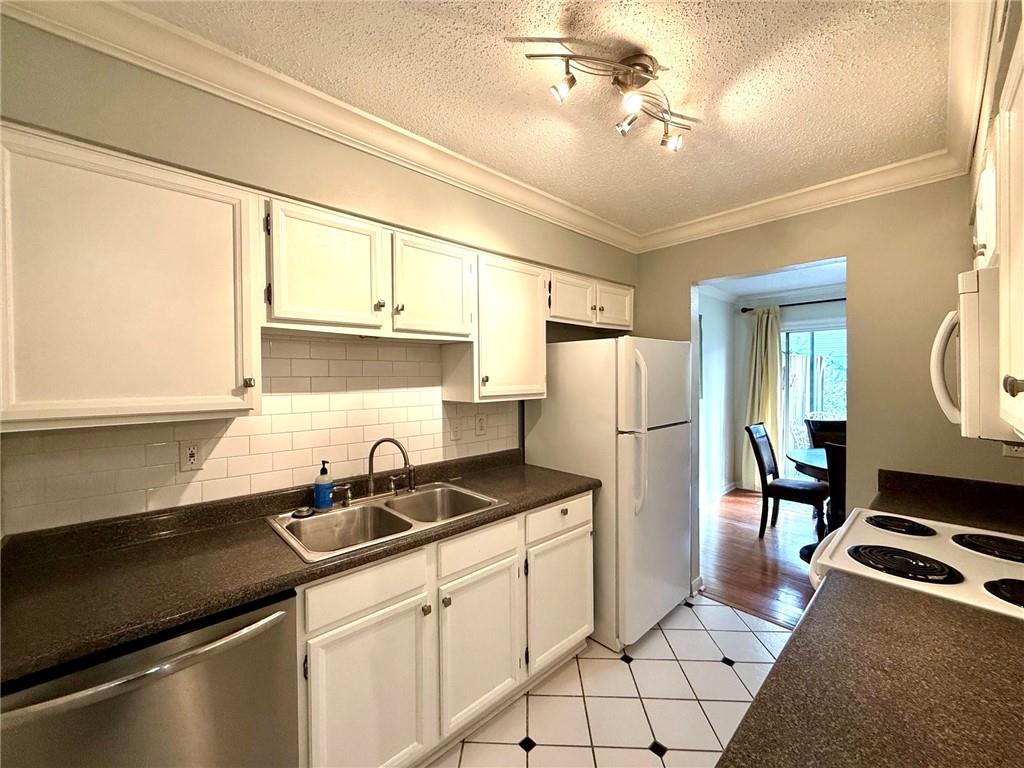 2814 Sundorn Street, Unit 2 Jefferson, LA 70121 - Photo 7 of 22