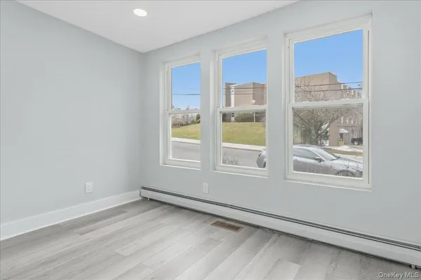 $3,500 | 75 Anstice Street, Unit 1, Oyster Bay, NY 11771