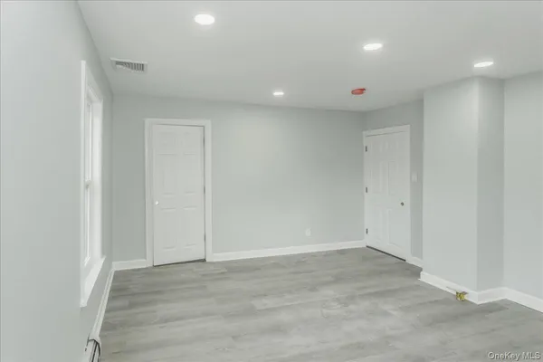 $3,500 | 75 Anstice Street, Unit 1, Oyster Bay, NY 11771