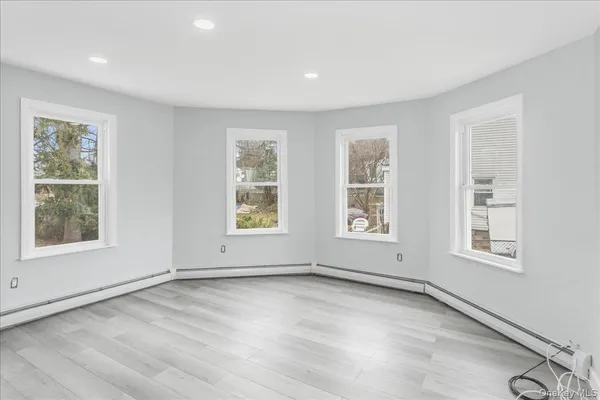 $3,500 | 75 Anstice Street, Unit 1, Oyster Bay, NY 11771