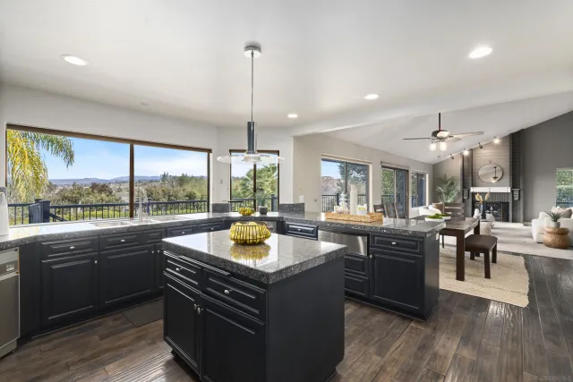 $2,799,999 | 12916 Polvera Avenue, San Diego, CA 92128