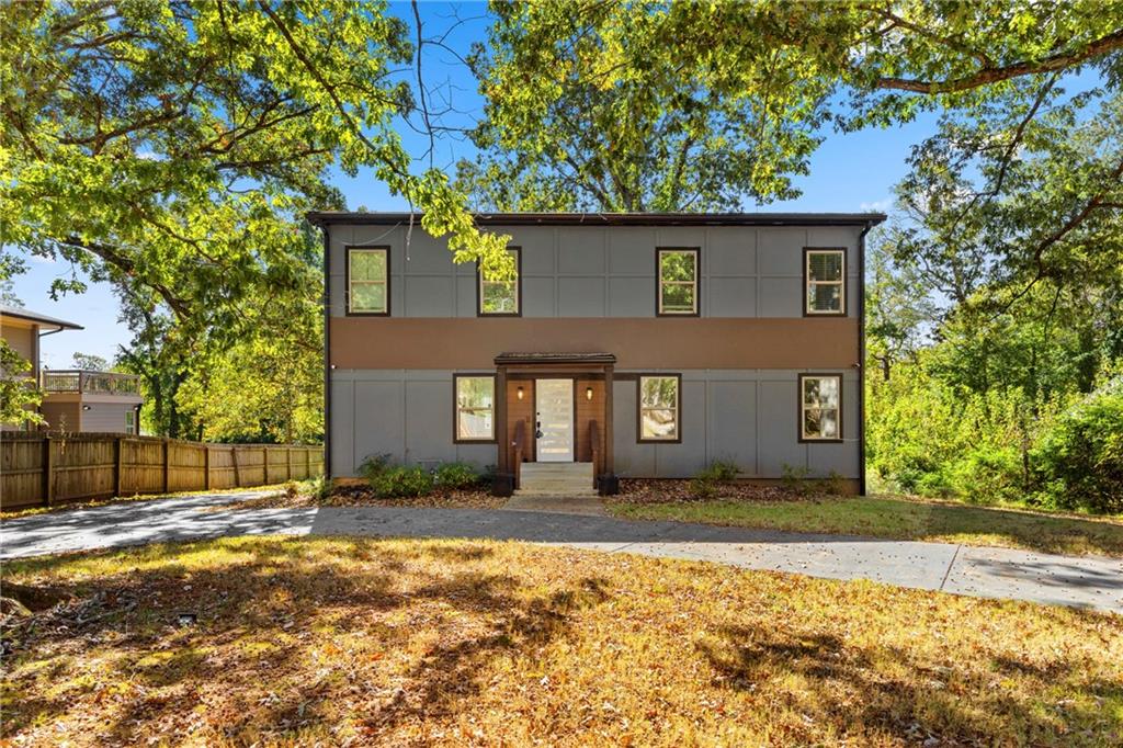 2049 McAfee Road Decatur, GA 30032 - Photo 2 of 30