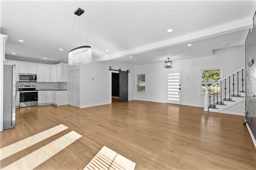 2049 McAfee Road Decatur, GA 30032 - Photo 3 of 30