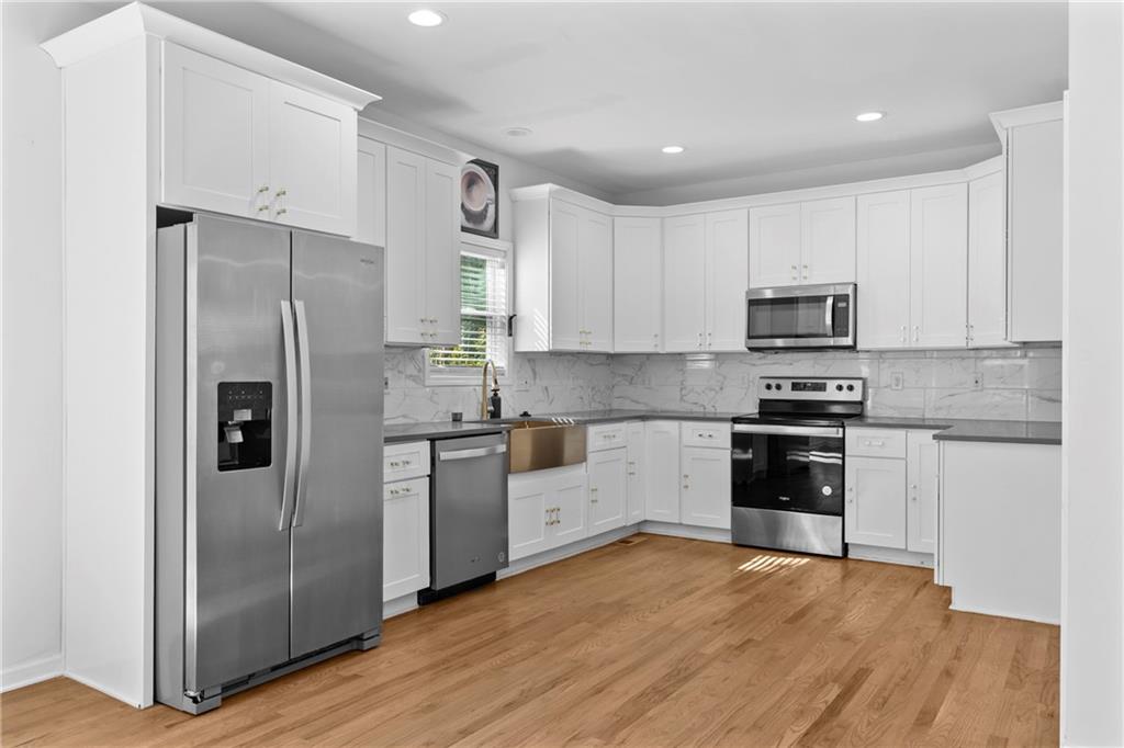 2049 McAfee Road Decatur, GA 30032 - Photo 7 of 30