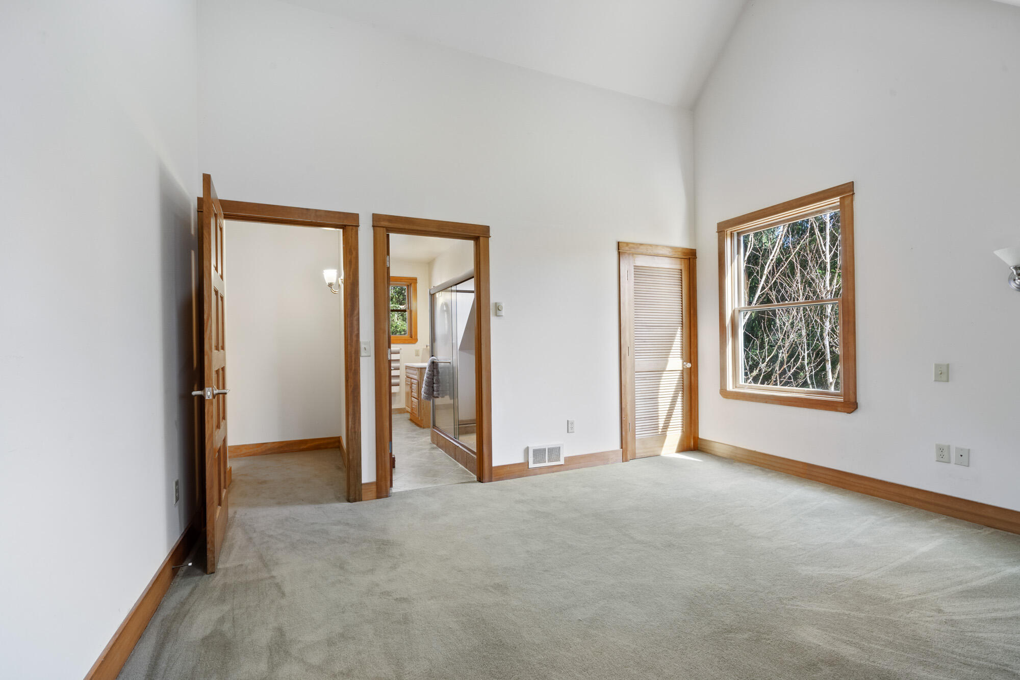 2705 Netarts Bay Road Tillamook, OR 97141 - Photo 32 of 61 Bedroom Suite Upstairs #1