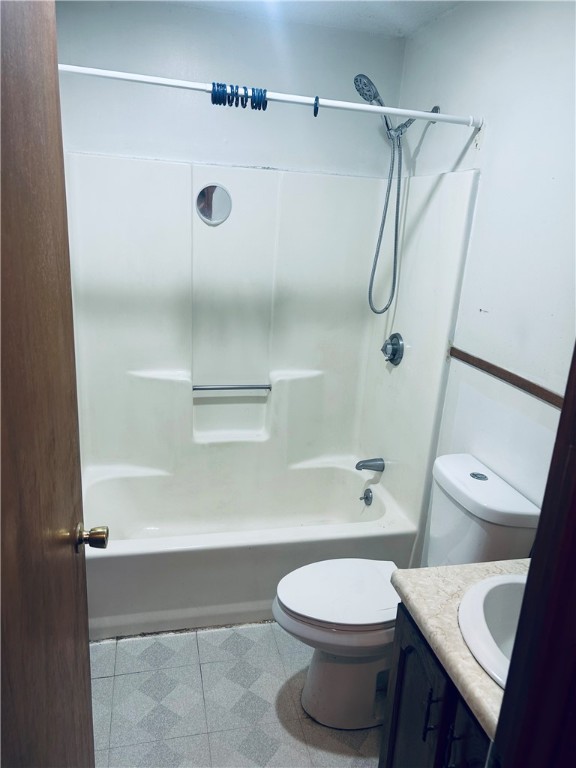 60 Field Street, Unit 2 Pawtucket, RI 02860 - Photo 7 of 7