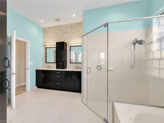 $549,000 | 3262 Potomac Court, Naples, FL 34120