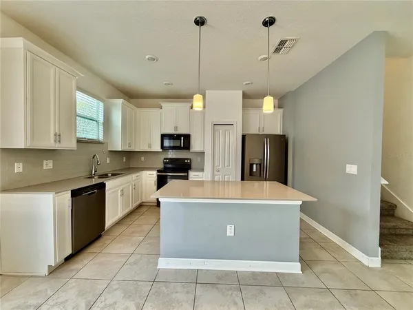 $2,500 | 4712 Tribute Trail, Kissimmee, FL 34746