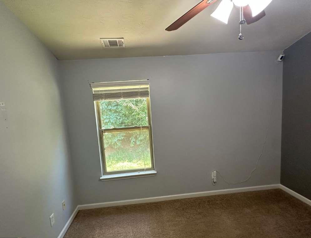 5103 Jack Drive Decatur, GA 30035 - Photo 24 of 34 an empty room with a window