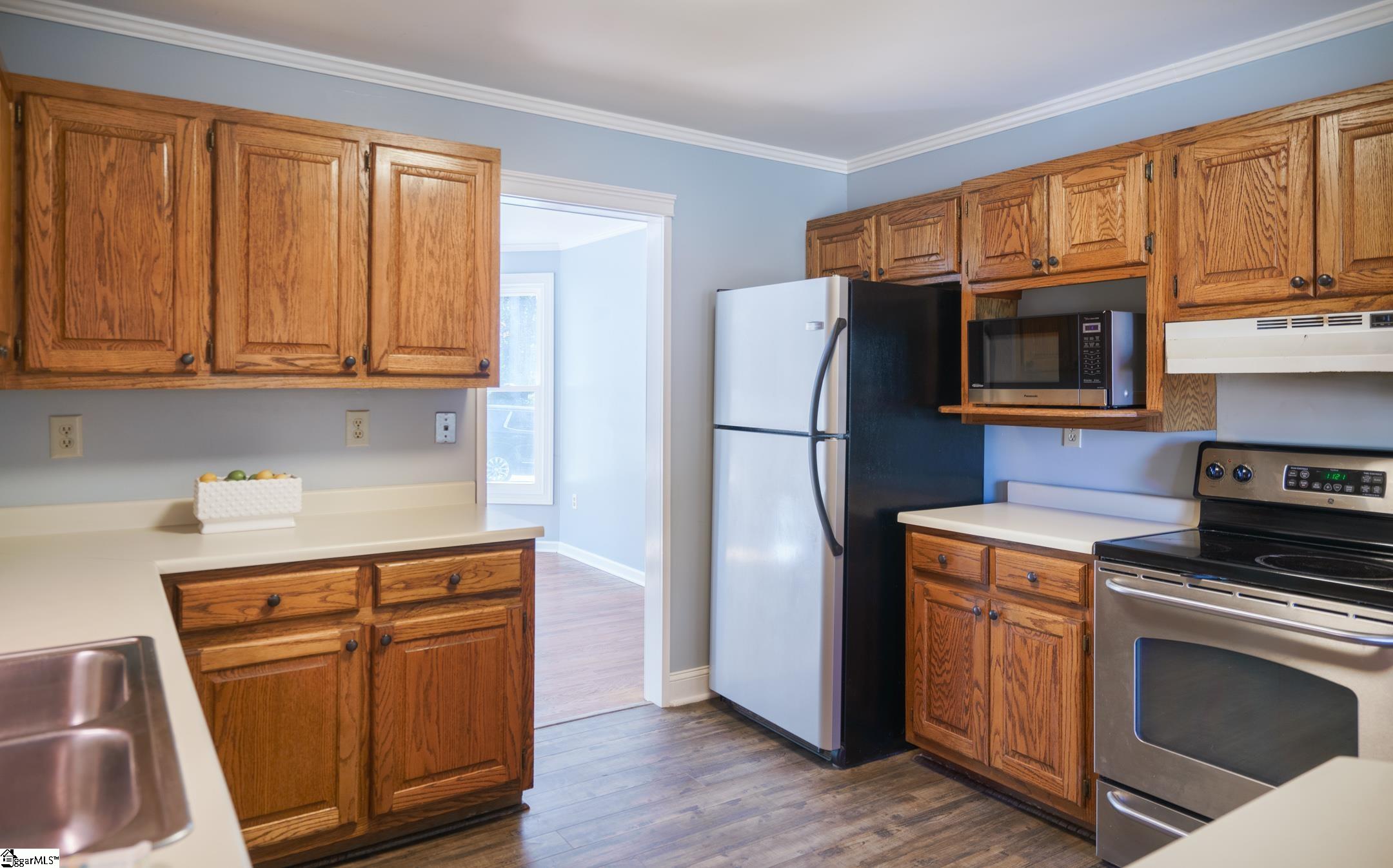 603 Hunters Hill Road Simpsonville, SC 29680 - Photo 12 of 36 Gallery Image 12