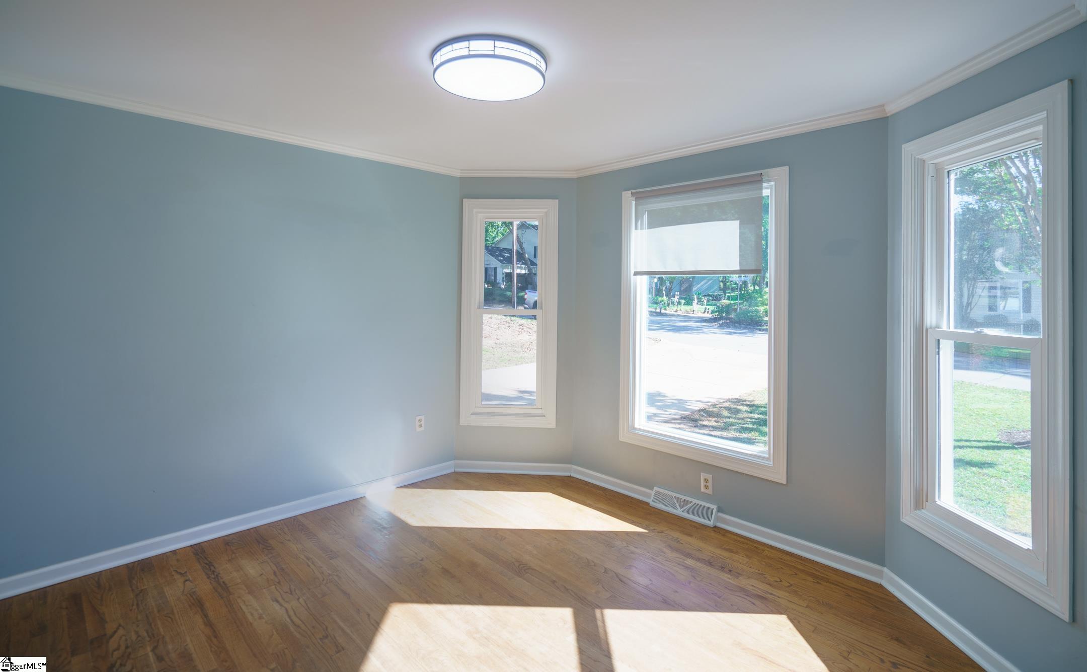 603 Hunters Hill Road Simpsonville, SC 29680 - Photo 5 of 36 Gallery Image 5