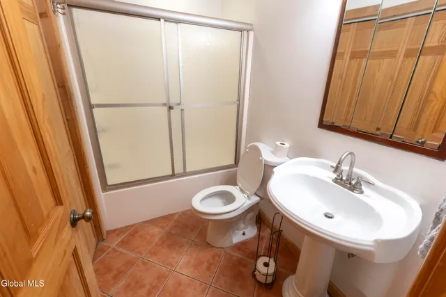 $289,900 | 181 Beecher Road, Granville, NY 12832