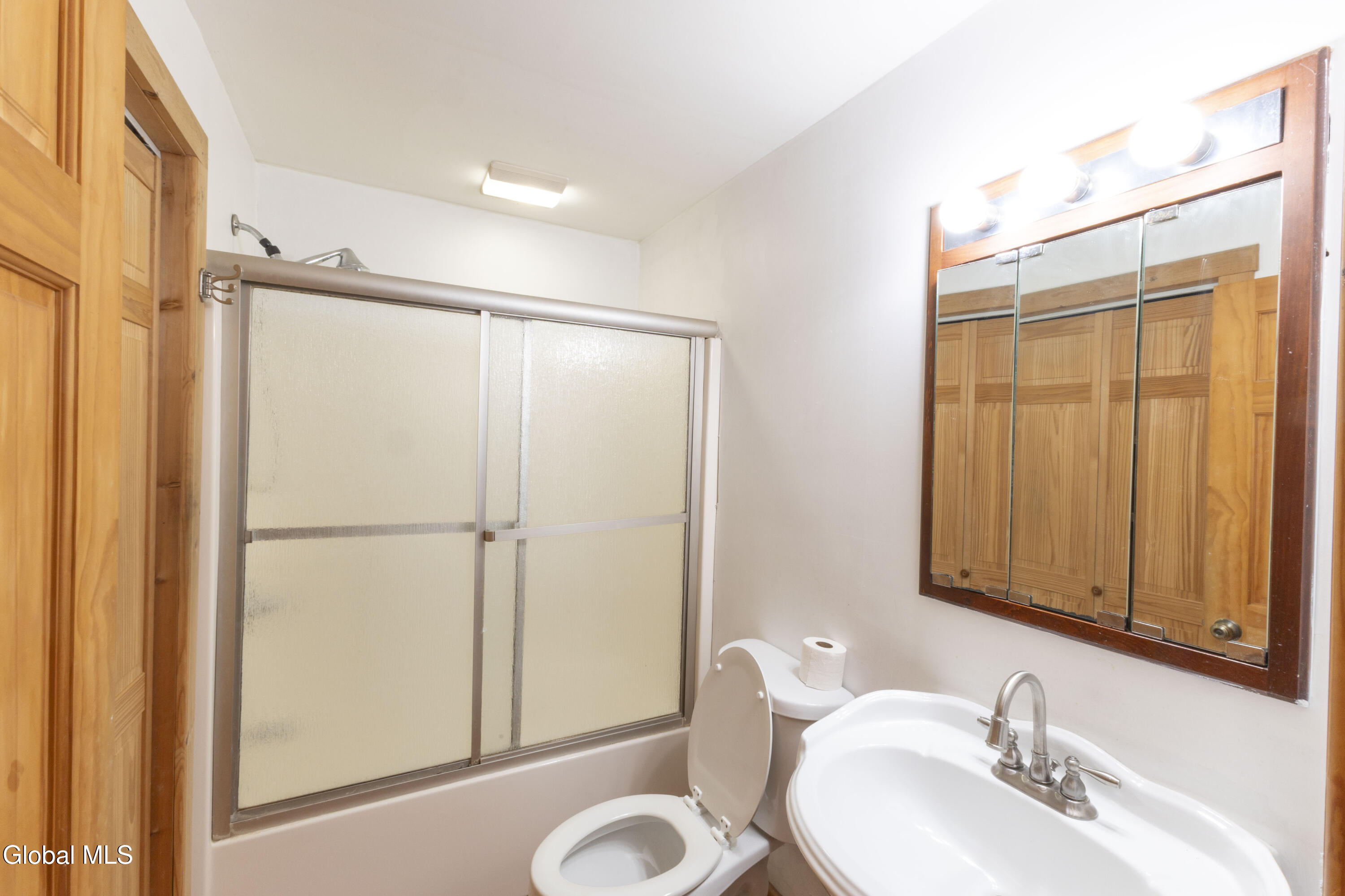 181 Beecher Road Granville, NY 12832 - Photo 16 of 42 181BeecherRd16