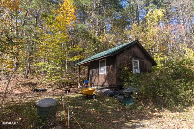 $289,900 | 181 Beecher Road, Granville, NY 12832