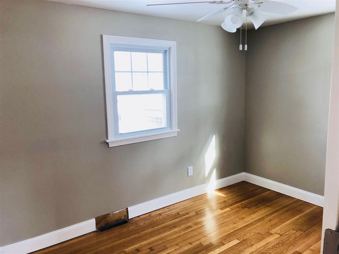 3 Syracuse Road Nashua, NH 03064 - Photo 6 of 8