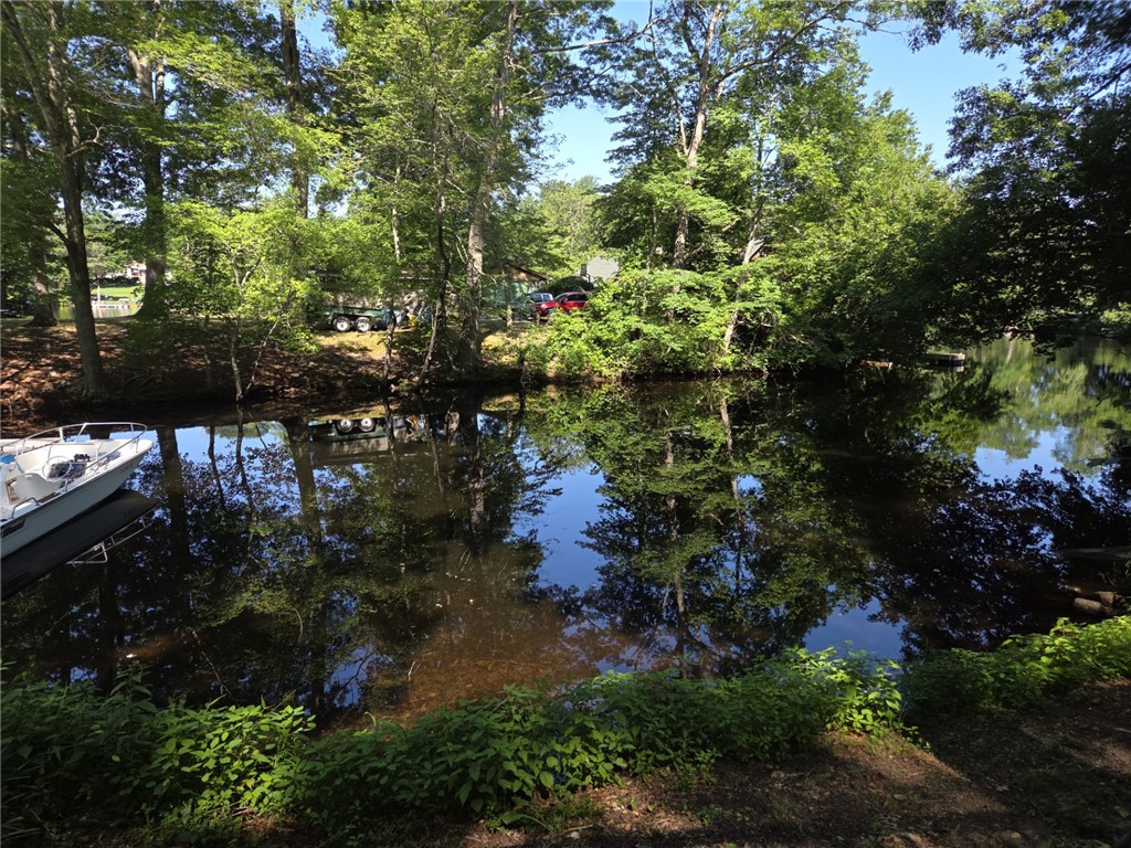 31 Lakeside Drive Hopkinton, RI 02832 - Photo 28 of 32