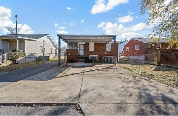 $475,000 | 914 Stockell Street, Nashville, TN 37207