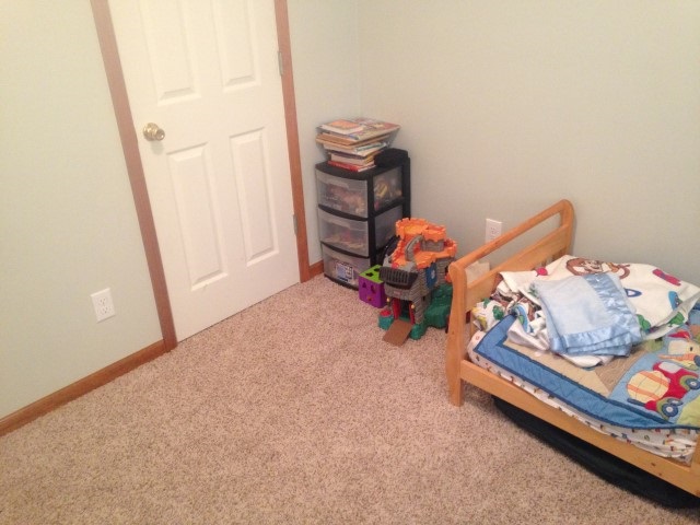 5688 Ridge Road Williamsburg, MI 49690 - Photo 19 of 29 1802756-18.JPG